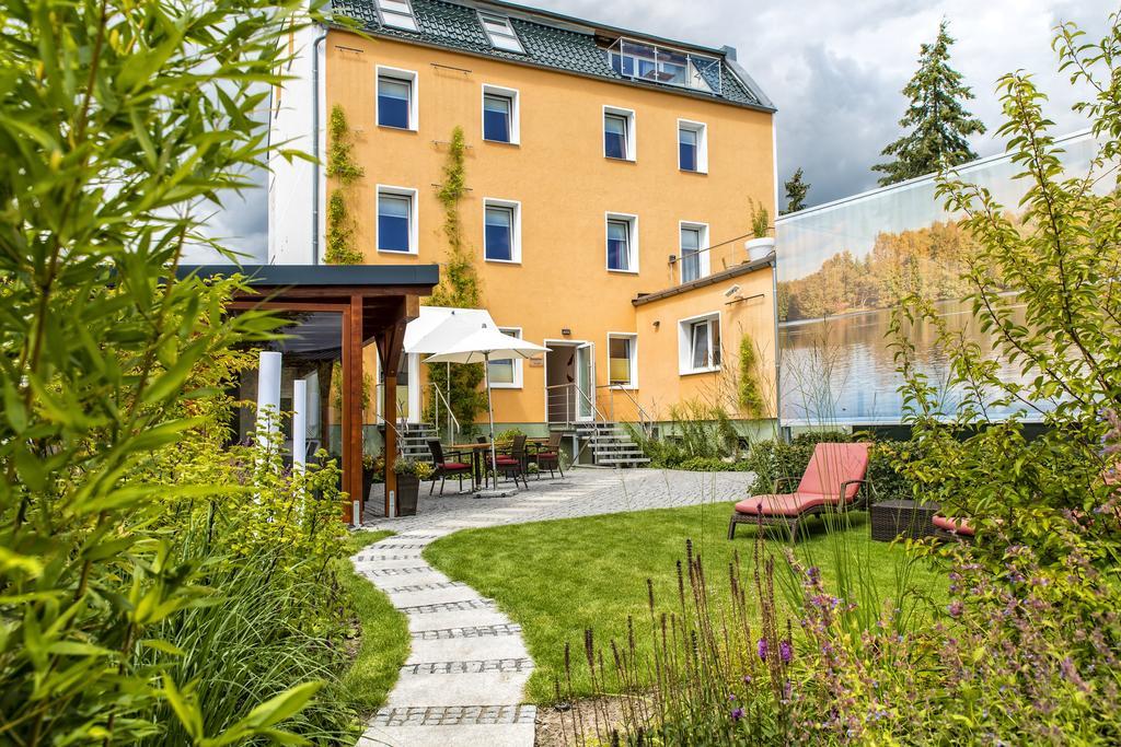 Sonn'Idyll Hotel & Saunalandschaft Rathenow Exterior foto